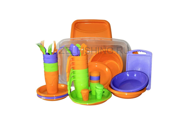 Набор для пикника Следопыт Holyday на 6 персон (в контейнере) PF-CWS-PS02